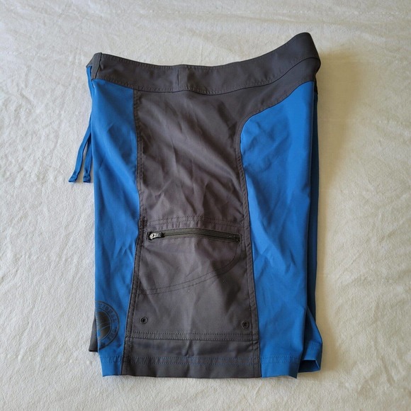 REI Board Shorts Men’s Size 32 Blue Gray Outdoor Zip Pocket Swim Trunks Beach - Picture 5 of 7